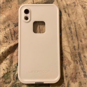Life proof case iPhone X max